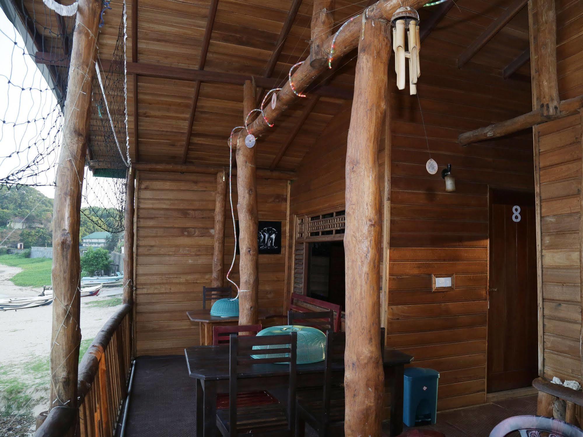 Dyke Rest Hotel ตรินโคมาลี ภายนอก รูปภาพ
