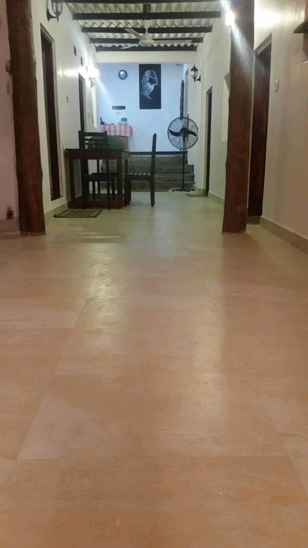 Dyke Rest Hotel ตรินโคมาลี ภายนอก รูปภาพ